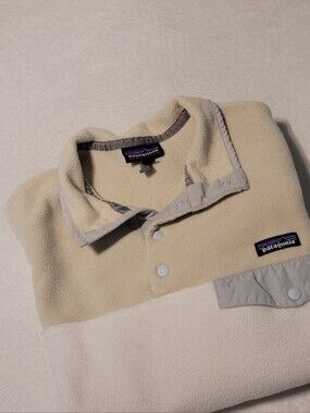 Patagonia Synchilla Ladies Lightweight Snap-T Fleece Pullover Large Beige Cream